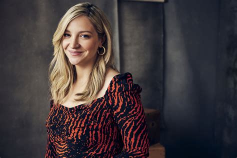 Abby Elliott - Actress