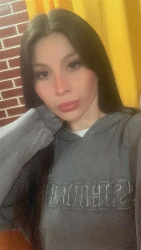 Would you creampie me as a dare? : r/Lightskin