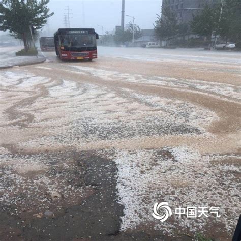 甘肃兰州遭遇强对流 积水明显车堵如长龙-图片-中国天气网