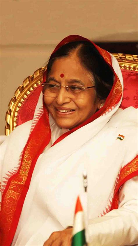 Female President of India 的图像结果