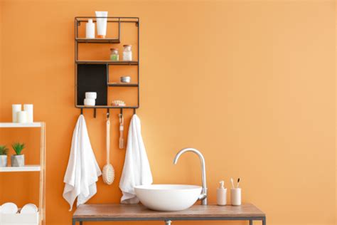 15 Bathroom Towel Racks to Utilize the Space Properly