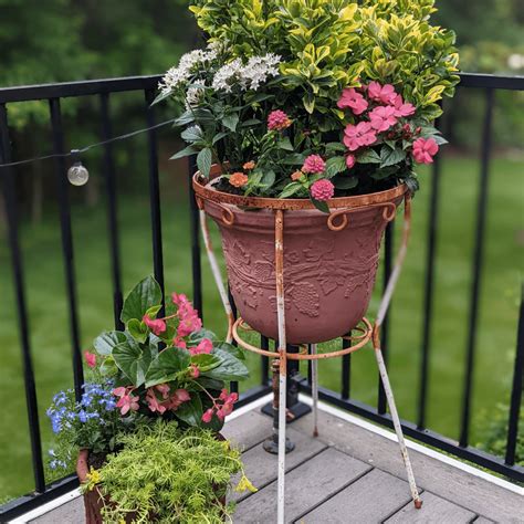 Cross Creek Nursery and Landscape