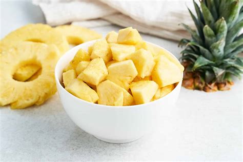 Pineapple Cut Up Mouth at Mae Burley blog