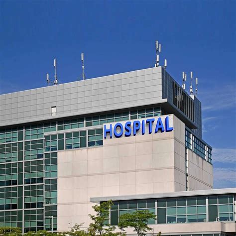 Hospital Building Design 的图像结果