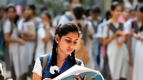হাই মাদ্রাসা, আলিম এবং ফাজিলের ফলাফল প্রকাশিত, পাশের হারে ছেলেদের ...