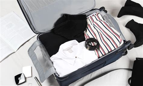 Maximum size for carry on luggage online