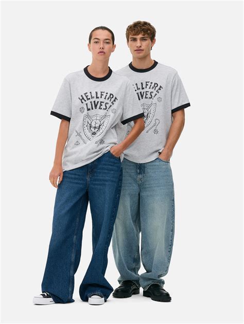 „Stranger Things“ Kleidung | „Stranger Things“ T-Shirts, Oberteile und ...