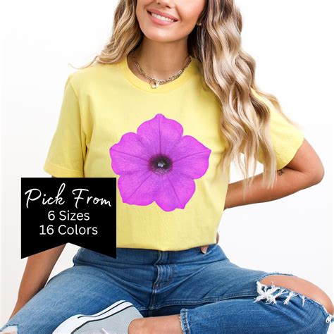 Flower Shirts Aesthetic Wild Flower Shirt Botanical Floral Minimalist ...