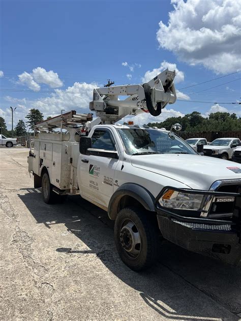 Hart EMC Crew Helps Restore Power to Central Savannah River Area ...