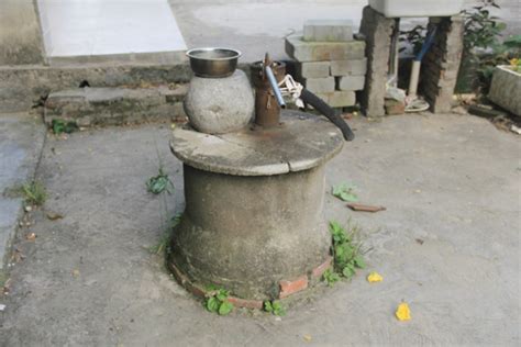 压水井手动老式农村压水器地下井抽水泵井水手摇手动不锈钢摇井泵-阿里巴巴