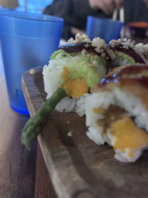The Buzz Sushi & Market - Santa Cruz California Restaurant - HappyCow