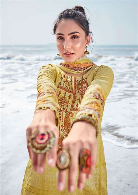 Buy Online Mumtaz Arts Pure Lawn Cotton Unstitched Suit – Stilento