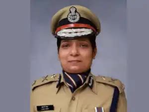Laxmi Singh: IPS officer Laxmi Singh appointed UP's first woman Police ...