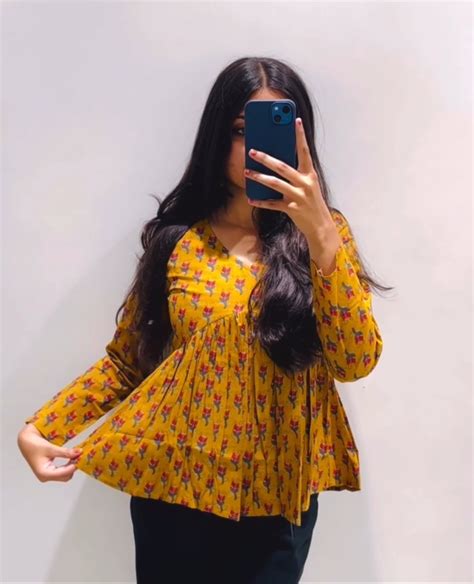Mustard Booti Peplum Top – Shions