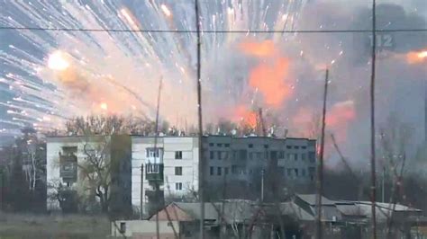并不是俄无人机袭击！乌克兰最大军火库爆炸调查报告出炉_腾讯新闻