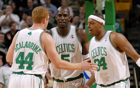 Brian Scalabrine: The 2008-09 Boston Celtics was a "constant casino ...