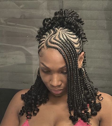 Middle Pattern Hairstyles