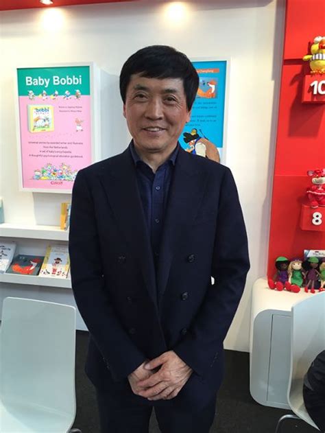 曹文轩获得了儿童文学“诺贝尔奖”，你和孩子喜欢他的作品么？ - 小花生