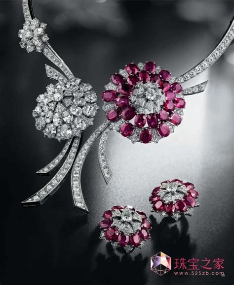 Ciga Long Jewellery举办新品鉴赏发布秀 – 我爱钻石网官网