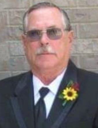 Van Dyk - Duven Funeral Home | Pella, IA Funeral Home & Cremation