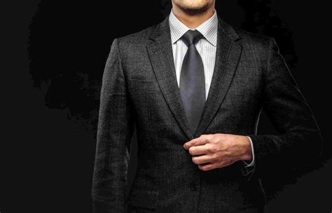 Top 10 Must-Have Perfumes for Men – Armaf India