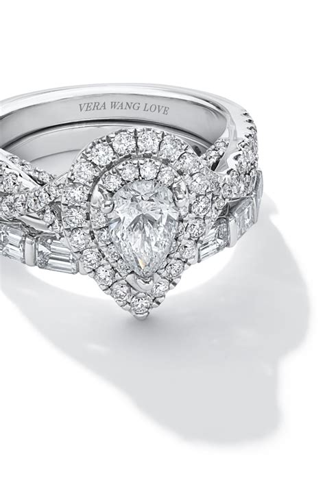 engagement rings vera wang