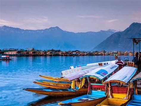 Kashmir में नौजवानों के लिए खुल रहे रोज़गार के रास्ते | Jammu and ...