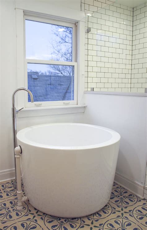Japanese Soaking Tub Shower at Ethan Fuhrman blog