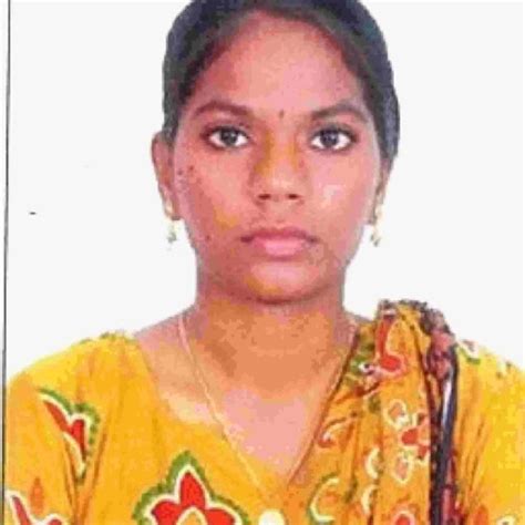 Sindhu - Maths teacher in Chennai - ₹850/h