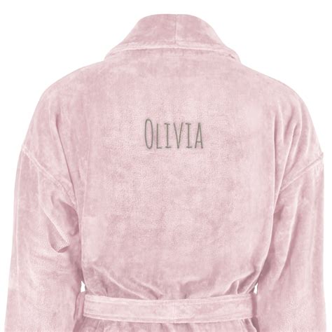 Personalised embroidered bathrobes | YourSurprise