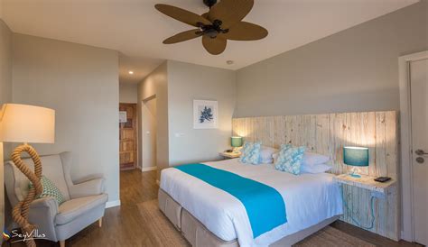 Le Nautique Luxury Waterfront Hotel - Kleines Hotel - Meerblickzimmer ...