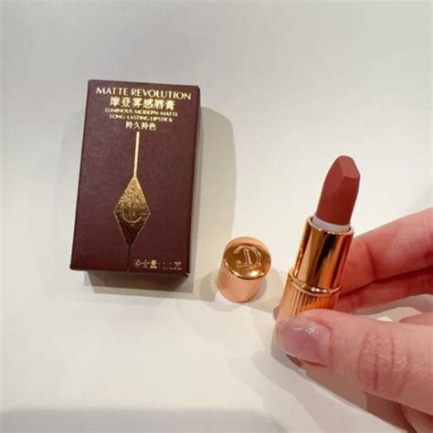 Charlotte Tilbury Iconic Matte Revolution Lipstick India | Ubuy
