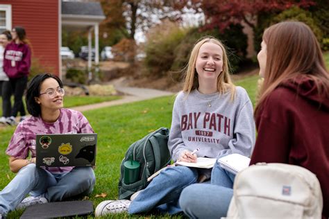 Summer Visit Day | Bay Path University
