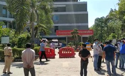 दिल्ली के अस्पतालों में ऑक्सीजन के लिए हाहाकार : जयपुर गोल्डन अस्पताल ...