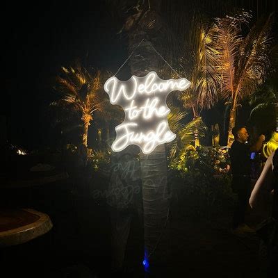 Candy Shop Sign 的图像结果