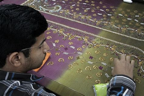 How to Identify Pure Zari – Vasumatis