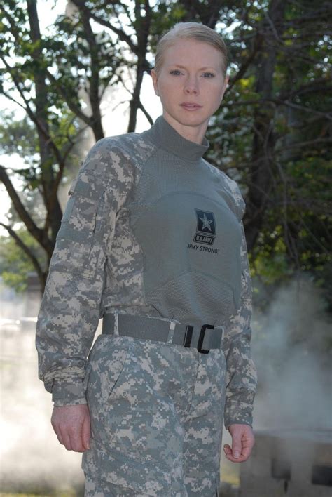 Latest Version of Army Combat Shirt Debuts | Article | The United ...