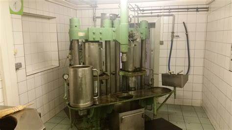 Kürbiskernöl - Abhof Cepin Steirisches Kürbiskernöl ggA