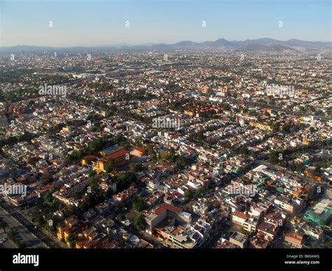 Overpopulation mexico city hi-res stock photography and images - Alamy