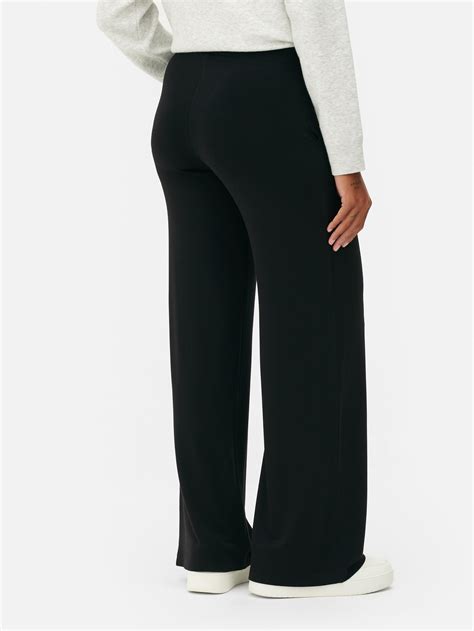 Women's Black Wide-Leg Leggings | Primark