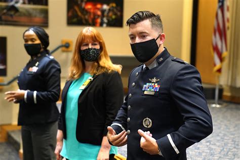 U.S. Space Force Dress Uniform 的图像结果