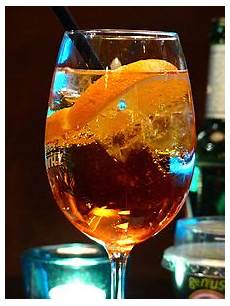 bicchieri aperol spritz aperol spritz bicchieri aperol spritz aperol spritz