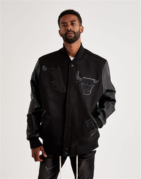 Pro Standard Chicago Bulls Mash Up Varsity Jacket – DTLR