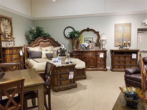 IVAN SMITH FURNITURE - 3591 Pecanland Mall Dr, Monroe LA - Hours ...