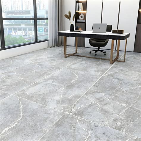 Low Gloss Vinyl Flooring with Floating Installation for Living Spaces ...