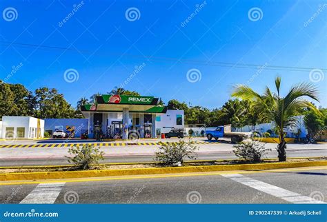 Mexican Pemex Shop Store at Pemex Petrol Gas Station Mexico Stock Image ...