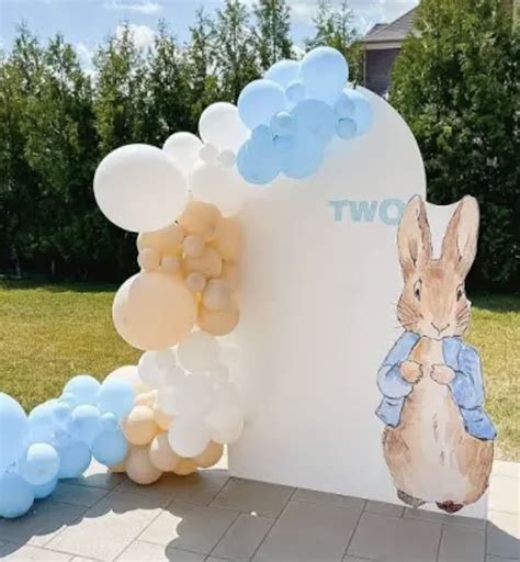 Pin by Gloria Dixon on Easter Egg Hunt Party | Peter rabbit balloons ...