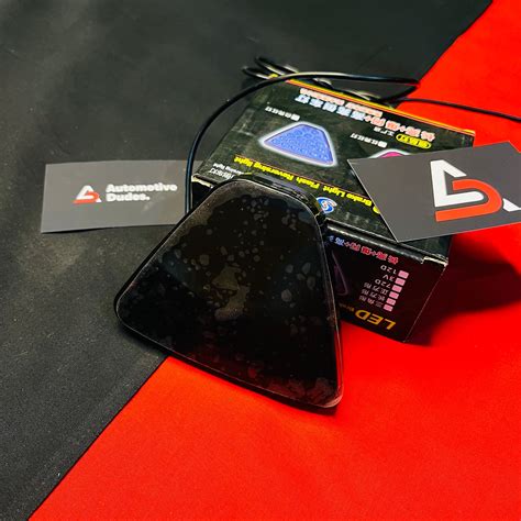 F1 Triangular Matrix LED Rain Flasher – Automotive Dudes