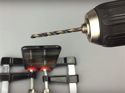 விமானங்களில் தடைசெய்யப்பட்ட பொருட்கள் பற்றி தெரிஞ்சுக்கோங்க..! | Taking ...