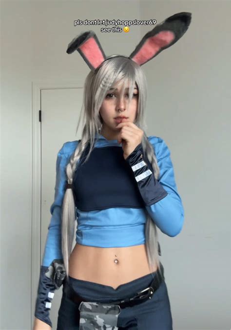 vivi (@vivimommyyy) - Urlebird